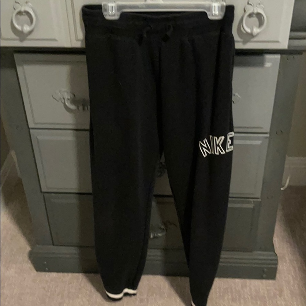 Boys Nike air joggers